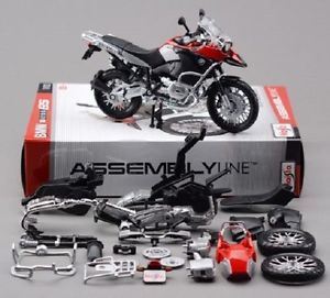 ホビー　模型車　車　レーシングカー オートバイバイクモデルボックスmaisto 112 bmw r1200gs assemble diy motorcycle bike model toy red in box