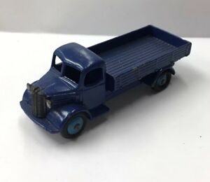 ホビー　模型車　車　レーシングカー ビンテージオースティンvintage dinky toys austin restaurerepeinte 105 cm de longueur