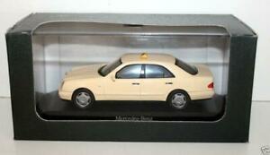 【送料無料】ホビー 模型車 車 レーシングカー モデルベンツタクシーschuco 143 b6 600 5731 mercedes benz e320 taxi