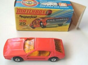 ホビー　模型車　車　レーシングカー マッチoランボルギーニサーモンピンクmatchbox no 20 lamborghini marzal rose saumon