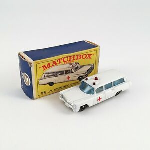 【送料無料】ホビー　模型車　車　レーシングカー マッチキャデラックホイールmatchbox lesney no54b cadillac ambulance, regular wheels mib