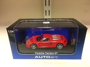 ホビー　模型車　車　レーシングカー ポルシェカレラautoart 164 porsche carrera gt rouge