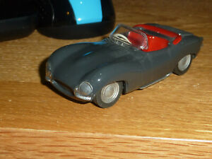 ホビー　模型車　車　レーシングカー ジャガーリストアtriang spoton 107 jaguar xkss restaure