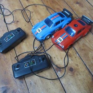 【送料無料】ホビー　模型車　車　レーシングカー ポルシェリモコン×ビンテージ？porsche 911 wired remote control toy cars x2 hong kong vintage 80 s ou 90 s