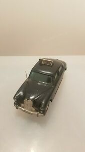 corgi riley pathfinder d84コーギーライリーパスファインダー※注意※NYからの配送になりますので2週間前後お時間をいただきます。人気の商品は在庫が無い場合がございます。ご了承くださいませ。サイズの種類の商品は購入時の備考欄にご希望のサイズをご記載ください。　携帯メールでの登録ですと楽天からのメールが届かない場合がございます。