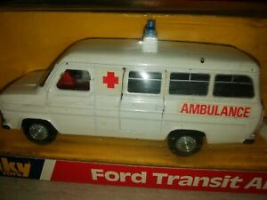 ̵ۥۥӡϷ֡֡졼󥰥 쥹塼꡼եɥȥ󥸥ådinky toys rescue series 274 ford transit ambulance comme neuf boxed 1976