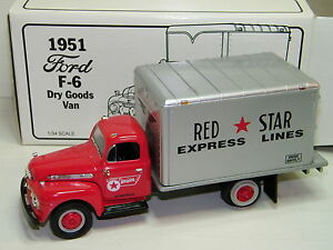 first gear ford f6 1951 fourgon red star express linesギアフォードヴァンレッドスターエクスプレス※注意※NYからの配送になりますので2週間前後お時間をいただきます。人気の商品は在庫が無い場合がございます。ご了承くださいませ。サイズの種類の商品は購入時の備考欄にご希望のサイズをご記載ください。　携帯メールでの登録ですと楽天からのメールが届かない場合がございます。