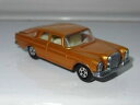 yzzr[@͌^ԁ@ԁ@[VOJ[ }b`ZfXg matchbox lesney mercedes 300se 46