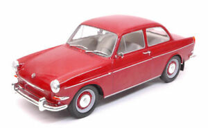 ホビー　模型車　車　レーシングカー ミニチュアスケールダイカストフォルクスワーゲンモデルminiature voiture echelle 118 diecast modelcargroup vw 1500 s modele vehicule
