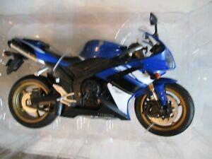 Carros de carreras y motocicletas Yamaha YZF R1 110 Welly neuve en boite — vista 2