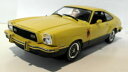 ホビー　模型車　車　レーシングカー スケールフォードムスタングgreenlight 118 scale 12889 1976 ford mustang stallion yellow