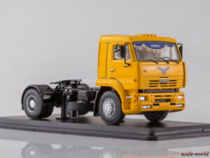【送料無料】ホビー　模型車　車　レーシングカー カマストタートラックmaquette 143 kamaz5460 camion..