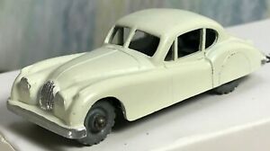 【送料無料】ホビー　模型車　車　レーシングカー マッチモコジャガーミントmatchbox moko lesney no 32 a jaguar xk140 menthe 4gmw cd