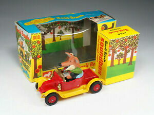 【送料無料】ホビー　模型車　車　レーシングカー コーギーバジルブラシサウンドボックスcorgi 808 bas..