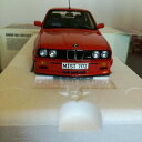 【送料無料】ホビー 模型車 車 レーシングカー autoart bmw m3 e30 118 rouge