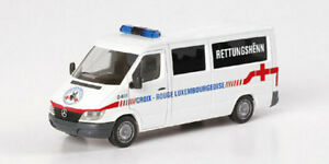 【送料無料】ホビー 模型車 車 レーシングカー スプリンターバストラックmb sprinter bus croixrouge herpa piste h0