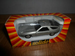 ホビー　模型車　車　レーシングカー ＃ポルシェボックスsolido 1336 143 porsche 928 argentneuf dans sa boite