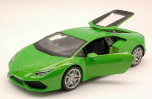 ホビー　模型車　車　レーシングカー ランボルギーニグリーンモデルlamborghini huracan 2014 green 124 model 31509gr maisto