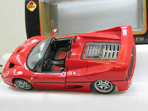 【送料無料】ホビー 模型車 車 レーシングカー フェラーリスパイダーエディションmaisto 118 ferrari f50 spider edition b2919