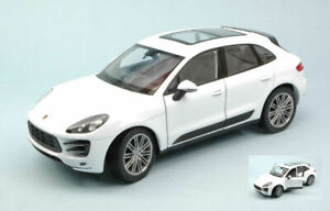 ホビー　模型車　車　レーシングカー ミニチュアスケールポルシェダイカストeminiature voiture echelle 124 welly porsche macan modelisme diecast