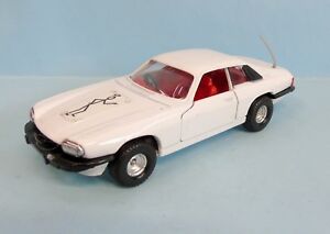 【送料無料】ホビー　模型車　車　レーシングカー イングランドジャガーサン25720 corgi toys england jaguar xjs le saint 132