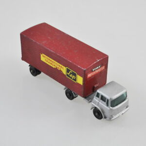 ホビー　模型車　車　レーシングカー マッチメインパッケージベッドフォードトターmatchbox principaux paquet n2 bedford tracteur amp; york freightmaster trailer