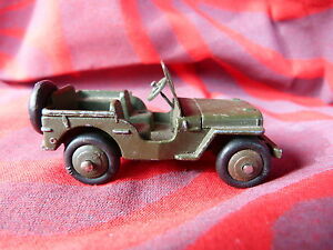 【送料無料】ホビー　模型車　車　レーシングカー フランスジープdinky toys made in france jeep n 808