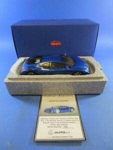 【送料無料】ホビー　模型車　車　レーシングカー ブガッティカイロンボックスautoart 70911 bugatti eb183 chiron, bleu, 118, 99 en parfait etat, dans sa boite