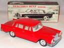 【送料無料】ホビー 模型車 車 レーシングカー プラスチックドライブメルセデスベンツv maks hong kong plastique friction drive mercedes benz 220se 2200(3)
