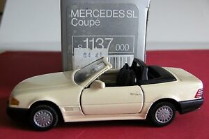 【送料無料】ホビー　模型車　車　レーシングカー ガマメルセデスgama mercedes sl 300500 nr1137 annee 1988 143