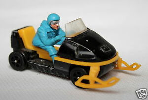 【送料無料】ホビー　模型車　車　レーシングカー コーギーeスキースクーターcorgi juniors modelisme ..