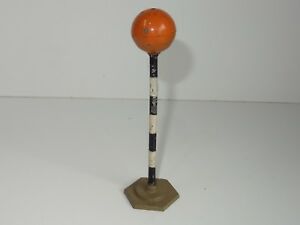 【送料無料】ホビー　模型車　車　レーシングカー ビーコンワイドd johillco belisha beacon large 130..