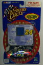 【送料無料】ジェフゴードン板金勝者サークルチームの2001 Jeff Gordon 1/64 Sheet Metal Winners Circle Team Authentics