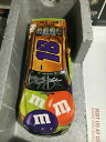 【送料無料】サインのトヨタKYLE BUSCH AUTOGRAPH M&M's HALLOWEEN TOYOTA W//COA NASCAR 1 / 96(3)