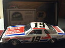 【送料無料】:デイル・アーンハート放射光#Rcca 1:24 DALE EARNHARDT Sr 1977 #19