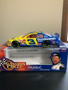 【送料無料】受賞者の円：デイル・アーンハートラングラージーンズ1998 Winners Circle 1:24 Dale Earnhardt Sr #3?Wrangler Jeans