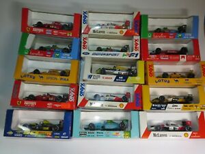 【送料無料】収集できるオニキス年代のフォーミュラチーム製ケースの選択で車ミントCOLLECTABLE ONYX 1..