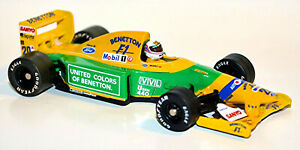 【送料無料】ベネトン・フォード式＃マーティン・ブランドル：Benetton ford B192 Formula1 1992 #20 Martin Brundle 1:64
