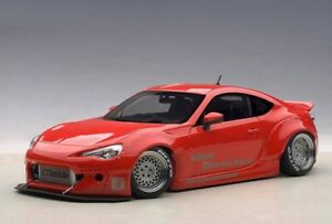 【送料無料】ロケットバニートヨタ赤Autoart rocket bunny toyota 86 red 1/18