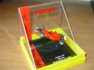 【送料無料】ピラミッドフェラーリレースモンツァシューマッハ限定版の署名1/43 BBR Pyramid Ferrari F2001 F1 race Monza Schumacher signed limited edition