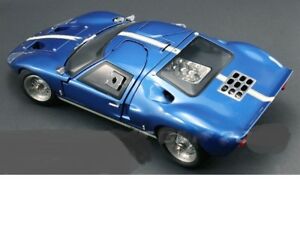 【送料無料】ルマンのレースカーのレーシングモデルのレーサーのカルーセル男性用ギフトLeMans Race Car Racing Model Racer Carousel B gP f1 18 24 12 Gift for Men