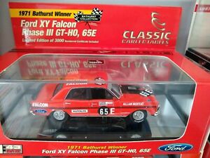 【送料無料】アラン・モファット勝者フォード隼クラシックな1/43 ALLAN MOFFAT 1971 BATHURST WINNER FORD GT FALCON Classic carlectables