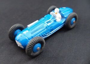 あのちっぽけおもちゃタルボットレースカー塗り替えDinky toys f 23h talbot lago f1 racing car repainted