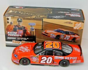 【送料無料】トニースチュワート＃ホーム・デポのインディレース勝利バージョン：アクション稀Tony Stewart #20 Home Depot Indy Win Raced Version 1:24 Action 1/3744 Rare