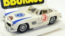 【送料無料】スケールモデルカーメルセデスベンツカレラレーシング・カーBurago 1/24 Scale Model Car 3518H - Mercedes B...