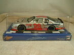 【送料無料】アクションレーシングの勝者の円ケビン＃：＃シルバーカーACTION RACING NASCAR WINNER'S CIRCLE KEVIN HARVICK #29 1:24 #30231 SILVER CAR