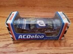 【送料無料】デイル・アーンハートジュニアです。＃シボレーモンテカルロフッドオープンアクションDALE EARNHARDT JR. #3 AC DELCO 1999 CHEVY MONTE HOOD OPEN RCCA ACTION 1/64