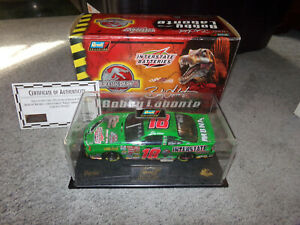 【送料無料】のボビー ラボンテ＃電池ジュラシック パーク1/24 BOBBY LABONTE 18 INTERSTATE BATTERIES / JURASSIC PARK III 2001 REVELL