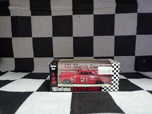 【送料無料】レーシンググッズ、マービン・＃伝説シリーズの：スケールRacing Collectibles Marvin Panch #21 Legend Series Nascar 1:64 Scale