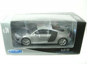 【送料無料】ホビー ・模型車・バイク レーシングカー アウディウェルaudi r8 silver 124 welly